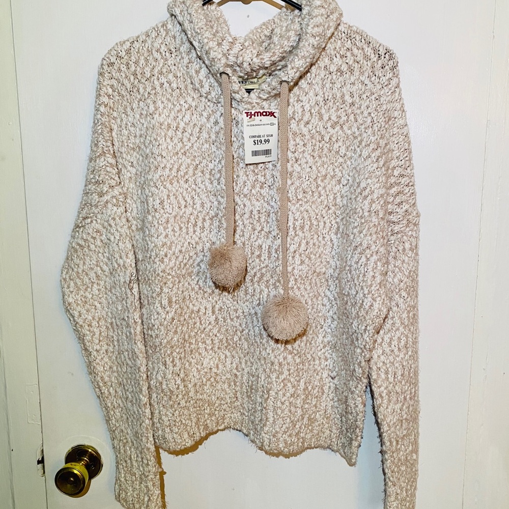 Pullover Sweater NWT